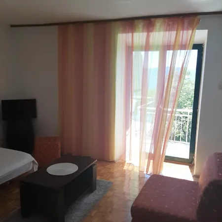 U Ante Apartment *